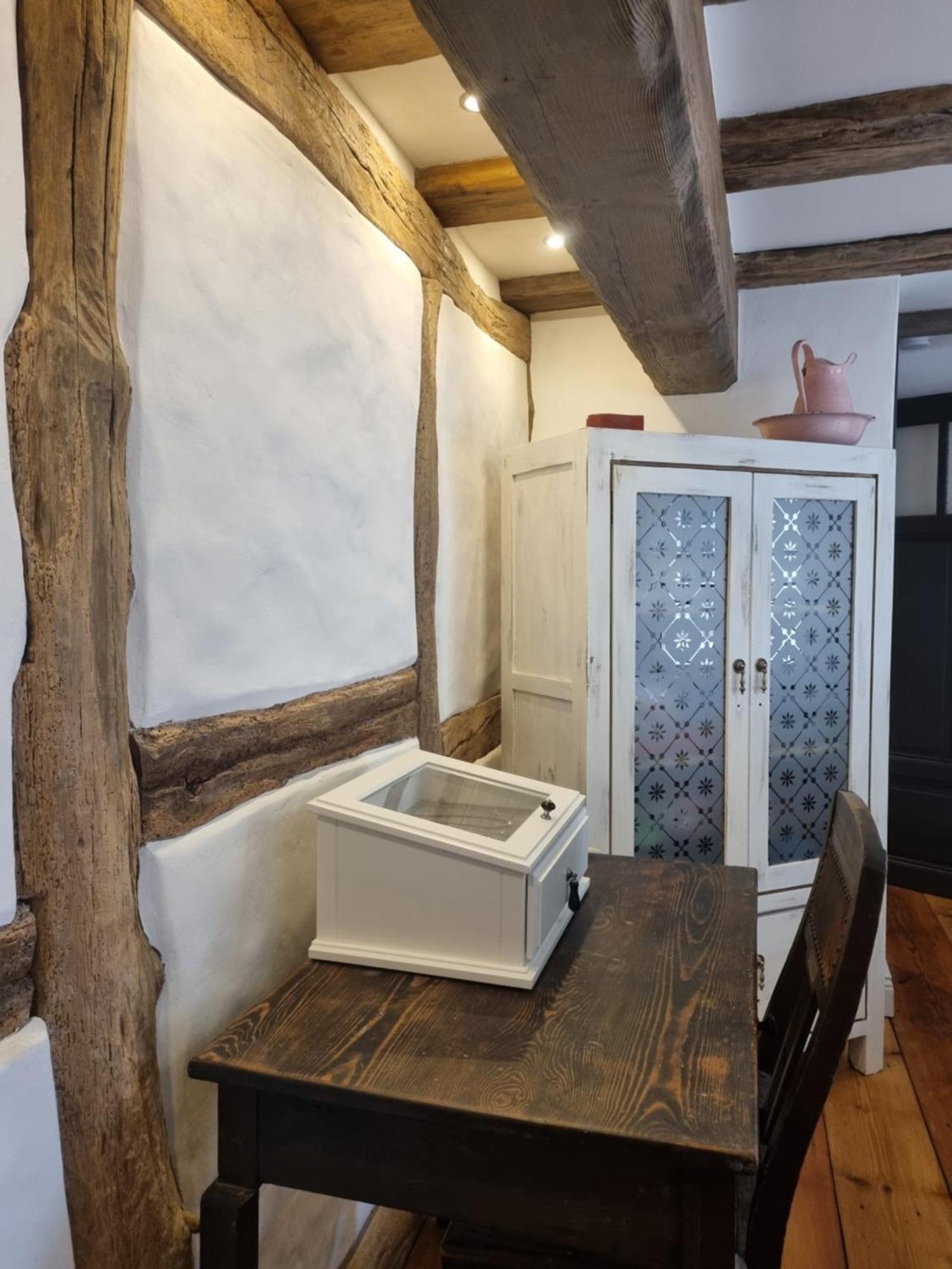 Nachtwaechterhaeuschen Mit Sauna ブリースカステル エクステリア 写真